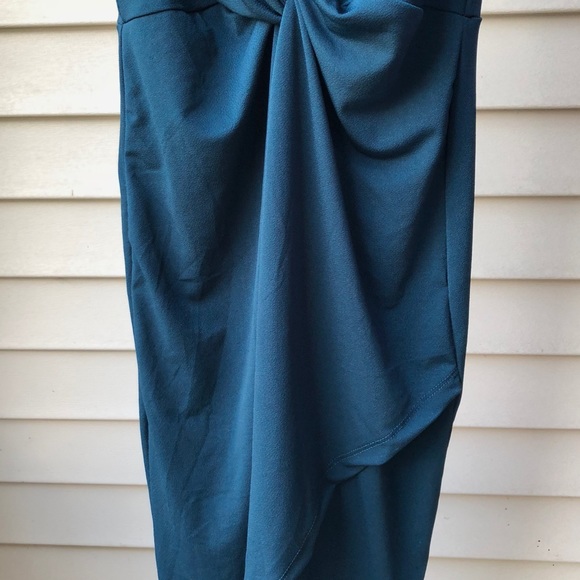 NWT Plunging Keyhole Mock Neck Dress Sexy - Picture 6 of 8